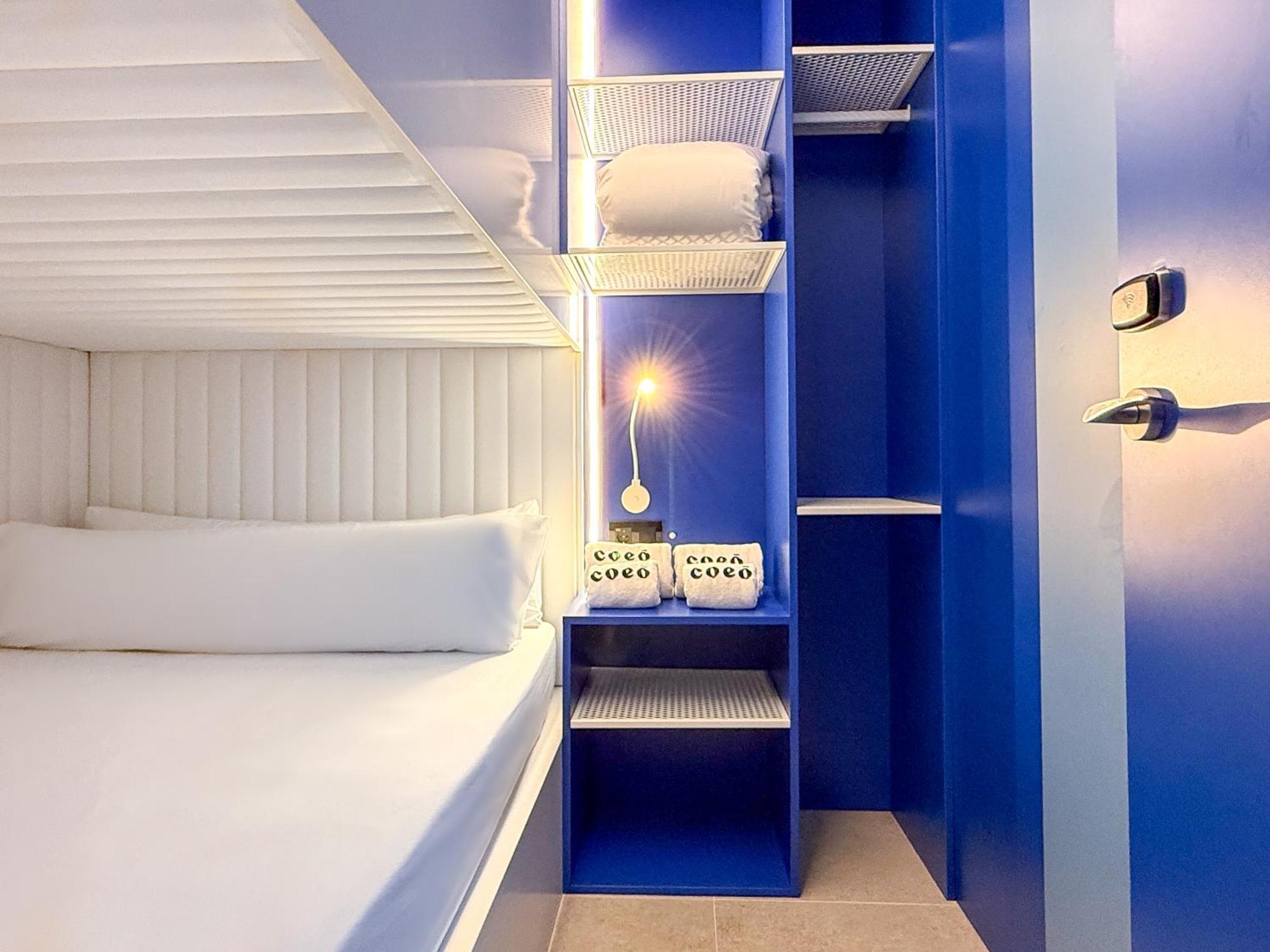 Coeo Hernan Ruiz Rooftop Pool Hostel มาลากา ภายนอก รูปภาพ